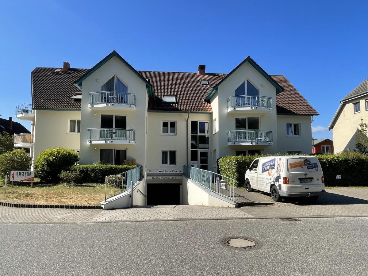 Apartment Lotte Mit Terrasse Zempin Luaran gambar