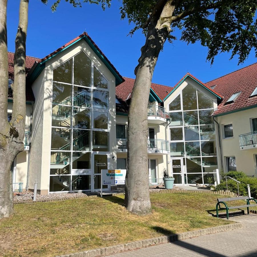 Apartment Lotte Mit Terrasse Zempin Luaran gambar